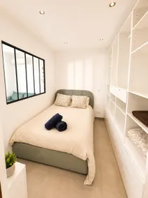 Cozy & Air-conditioned • Nice Center – 5 min Sea & Tram - Image 2