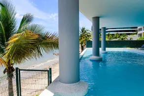 804 Ocean-View Balcony, Private Beach, Pool - Image 4