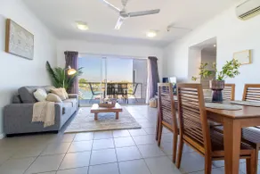Marina Magic | 2 Bed, 2 Bath apt | Stunning Views - Image 2
