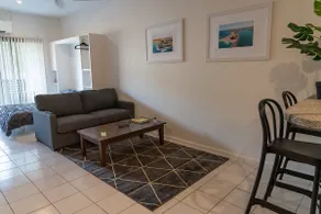 2x Studio Apartments in Islington each with AC, Bathroom, Kitchen, Laundry, Balcony and Wifi - Image 2