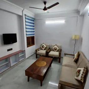 Apartment near airport-10mins drive-self checkin - Image 2