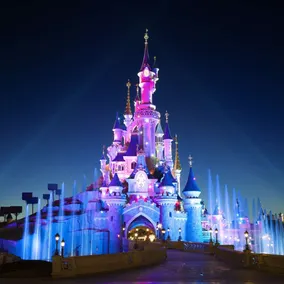 Big 7 Disneyland Paris Parking wifi Family - Image 5