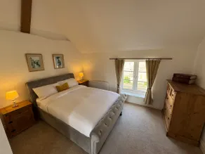 The Downton Hideaway - Image 4