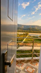 Elysium - The Himalayan & Ganges View Yoga Retreat - Image 4