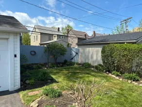 Charming 3BR – Walk to Lake & Hospital, Pet OK - Image 3