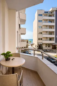 Beachside Apartment with Balcony | Durrës - Image 2
