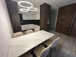 Modern 2-bedroom apartment with balcony - Image 4