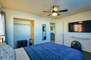 2Br Farmington Townhouse | Pets + Fenced Yard - Image 4