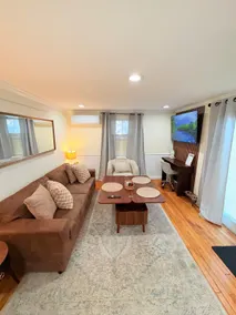 Carmen’s guest suite near route 110 - Image 3