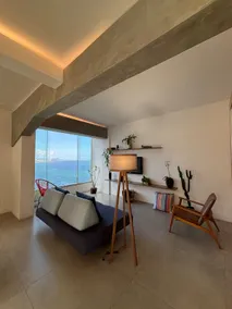Sophisticated oceanfront apartment in Rio - Image 5