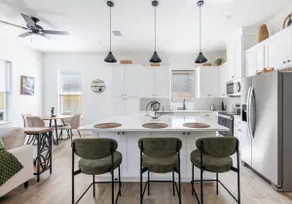 Great Escape! | Near Downtown | Pet Friendly! - Image 5