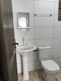Complete studio apartment with parking. - Image 3
