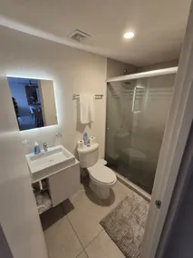 Luxurious, comfortable, clean, safe. - Image 5