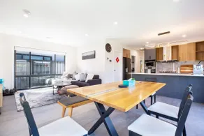 Modern 3B house, pet friendly close nature reserve - Image 2