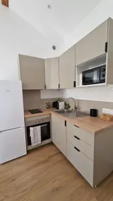 Vienna Sous Pref - New & Central Studio - Image 4