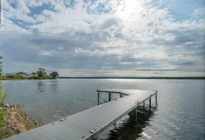 Hay Bay Haven on the Water - Image 3