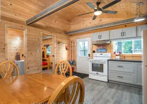 Hay Bay Haven on the Water - Image 4