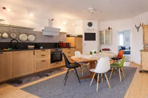 Spacious Design-Apartment • 2 Balconies - Image 4