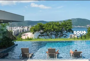 nitylof with pool and gym. - Image 2