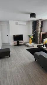 Modern and equipped apartment - Image 5