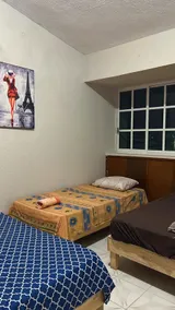 House with a large garden and garage, Wi-Fi, air-conditioned, - Image 4