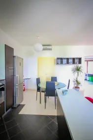 Apartment Binario3 20 Meters from the northern railways - Image 4
