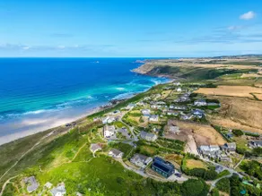 Spacious Modern 4 bedroom Coastal Home Sennen Cove - Image 5