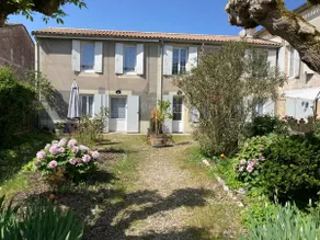 Cottage for 6–8 people - Image 2