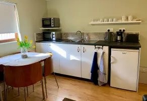 Spacious & Comfy 2 King bed Apartment near Wexford - Image 5