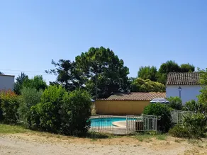 19th century farmhouse in Provence, 2 bedrooms, air conditioning, pool - Image 3