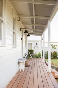 Cottage on Victoria - Image 3