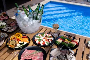 [Renovated] Private Villa with Pool | Sauna | 120-Inch Home Theater | BBQ | Dog Run - Image 4