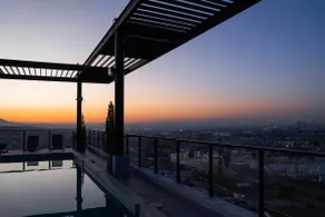 Loft de las Jirafas: modern and panoramic pool - Image 4