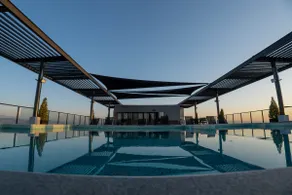 Loft de las Jirafas: modern and panoramic pool - Image 3