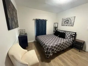 Spacious 2B1B Comfort & Style - Image 4