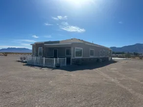 Lucky House (Death Valley) - Image 3