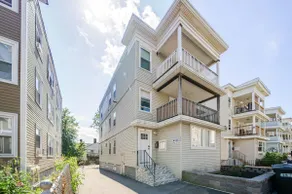FREE Parking, Boston/Airport 4BR Retreat, AC + W/D - Image 5