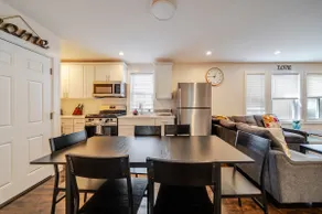 FREE Parking, Boston/Airport 4BR Retreat, AC + W/D - Image 2