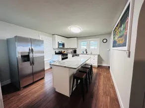 The Talon at QU Stadiums, 2 Bedrooms 1 Bath - Image 2