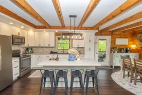 Escape the Noise—Stay in a Cozy Cabin - Image 4