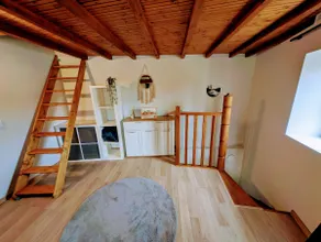 Old townhouse - Image 2