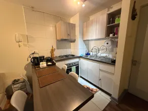 Comfortable Furnished PetFriendly Apartment - Image 3