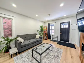 Bright 2BR Home – Walk to Shops & Restaurants - Image 4