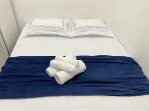 Apartment in Downtown + Queen Size Bed + 6x Interest Free - Image 2