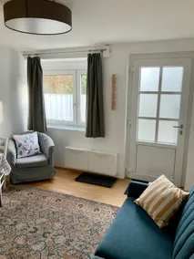 Cozy, bright 2-room apartment with atmosphere! - Image 4
