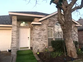 4 Bedroom, 2 Bath Spacious Minutes from Dallas - Image 4