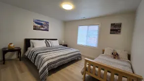Cozy private home in Rockwood on shared property - Image 3
