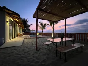 Coral House | Pool and Direct Access to the Sea - Image 2