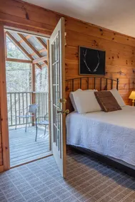 Natural Spring!| 2Game Rooms| HotTub |GSMNP - Image 4