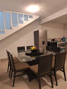 Beautiful spacious house just steps from the cathedral - Image 5